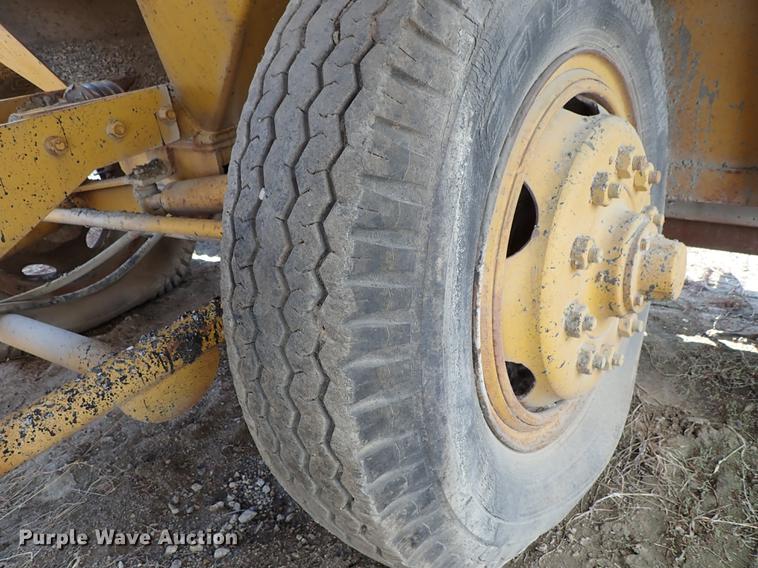 image for item DF8827 Spread Master chip spreader