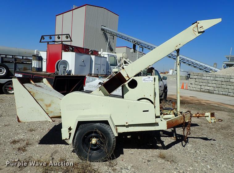 image for item DF8829 Wood chipper