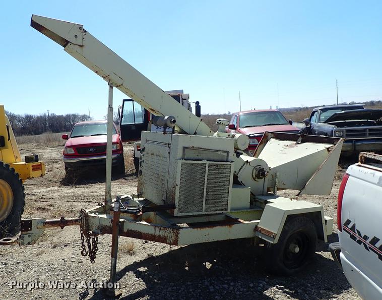 image for item DF8829 Wood chipper