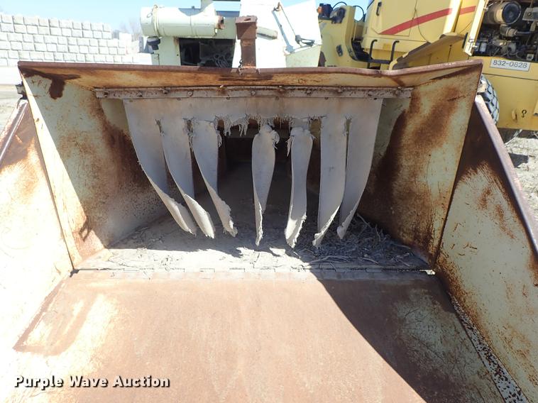 image for item DF8829 Wood chipper