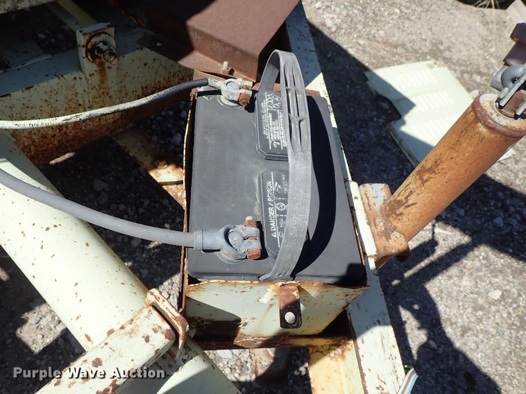 image for item DF8829 Wood chipper