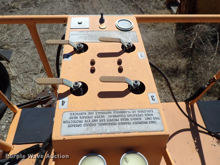 image for item DF8832 Keizer Morris 448 infrared asphalt heater