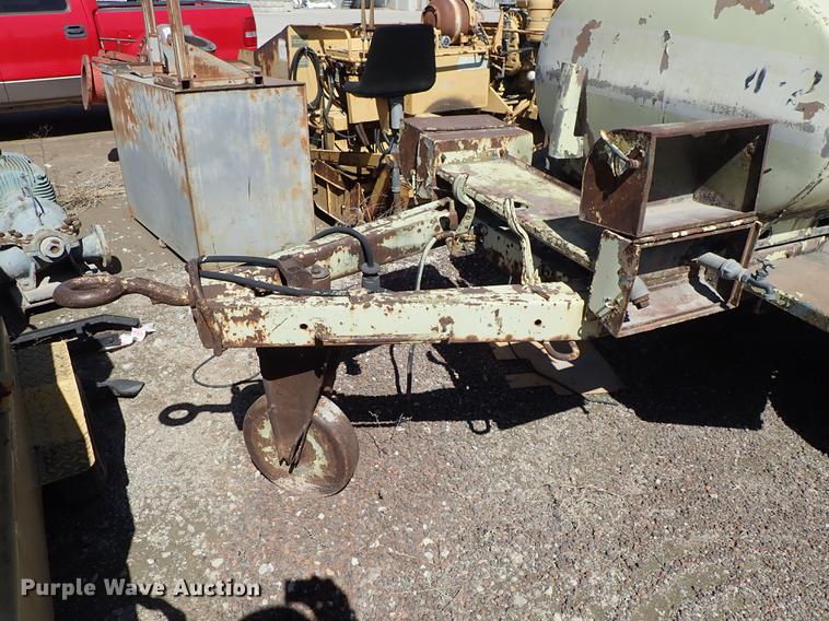 image for item DF8835 Tank trailer