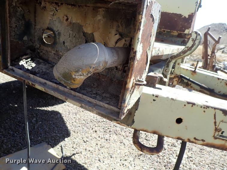 image for item DF8835 Tank trailer