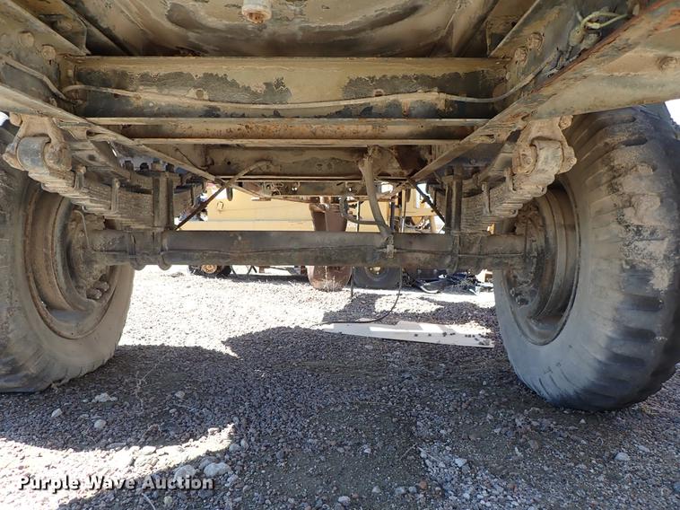 image for item DF8835 Tank trailer