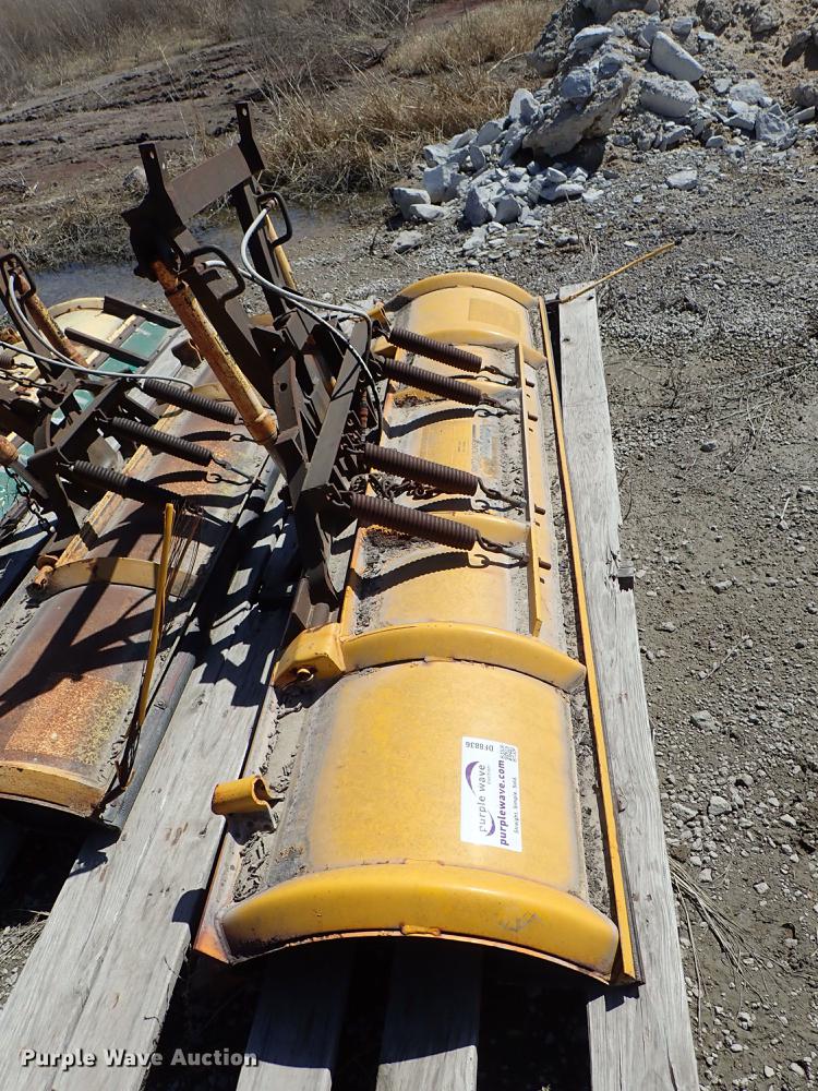 image for item DF8836 (3) snow plows