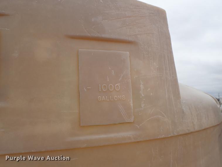 image for item DF8860 (2) poly tanks