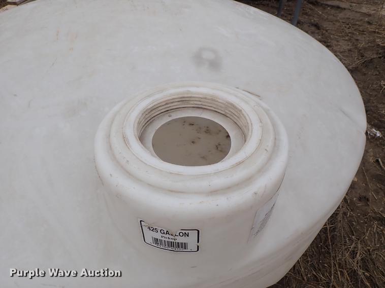 image for item DF8860 (2) poly tanks