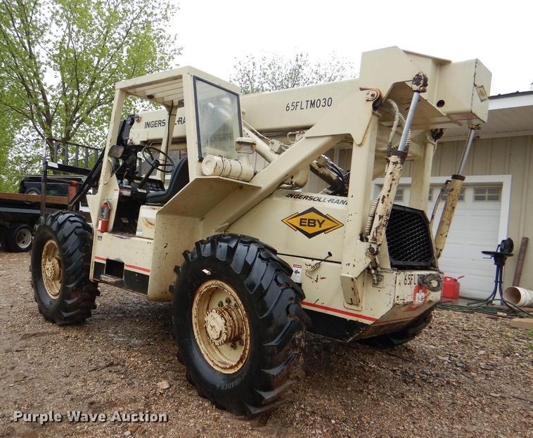 image for item DG1020 Ingersoll Rand VR70 telehandler