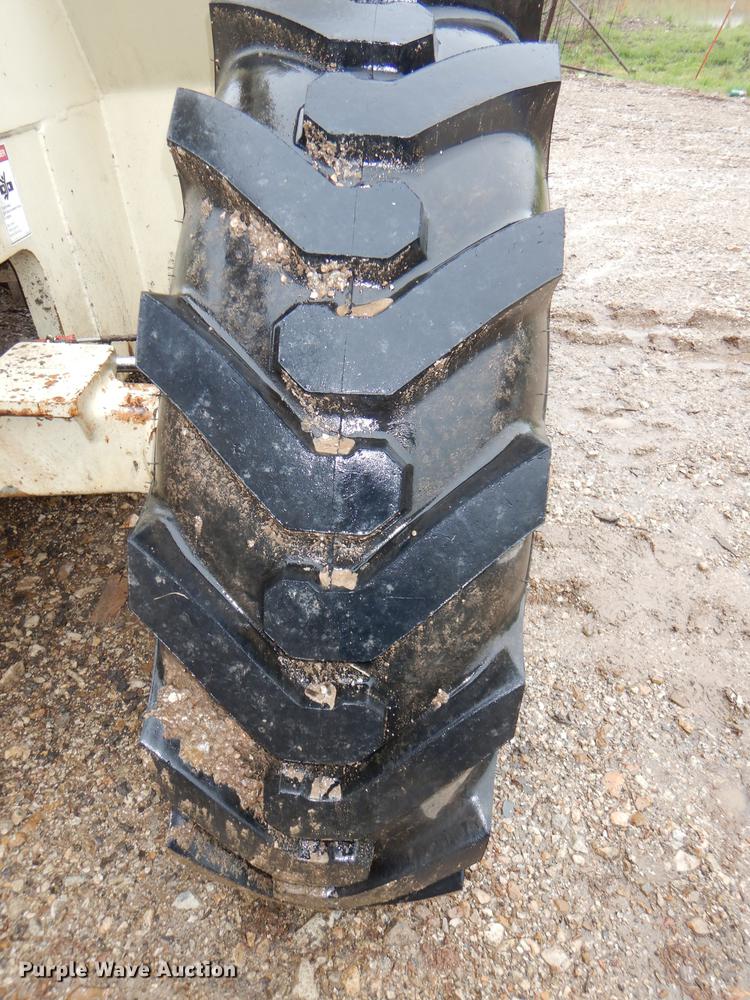 image for item DG1020 Ingersoll Rand VR70 telehandler