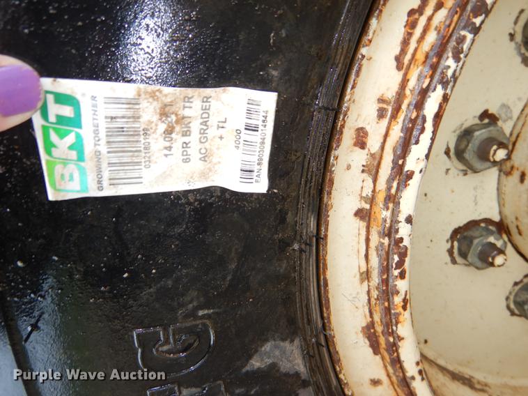 image for item DG1020 Ingersoll Rand VR70 telehandler