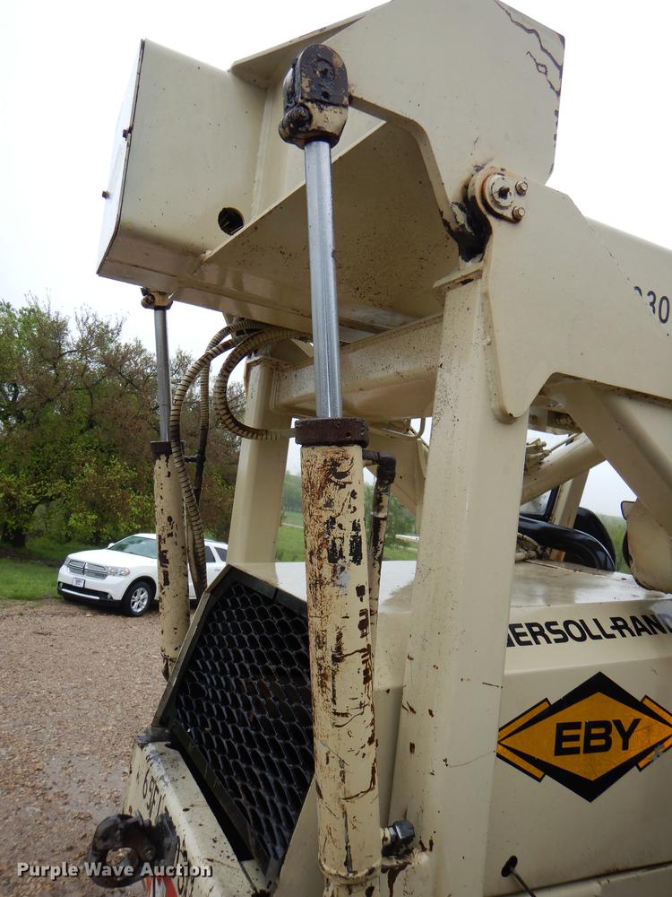 image for item DG1020 Ingersoll Rand VR70 telehandler