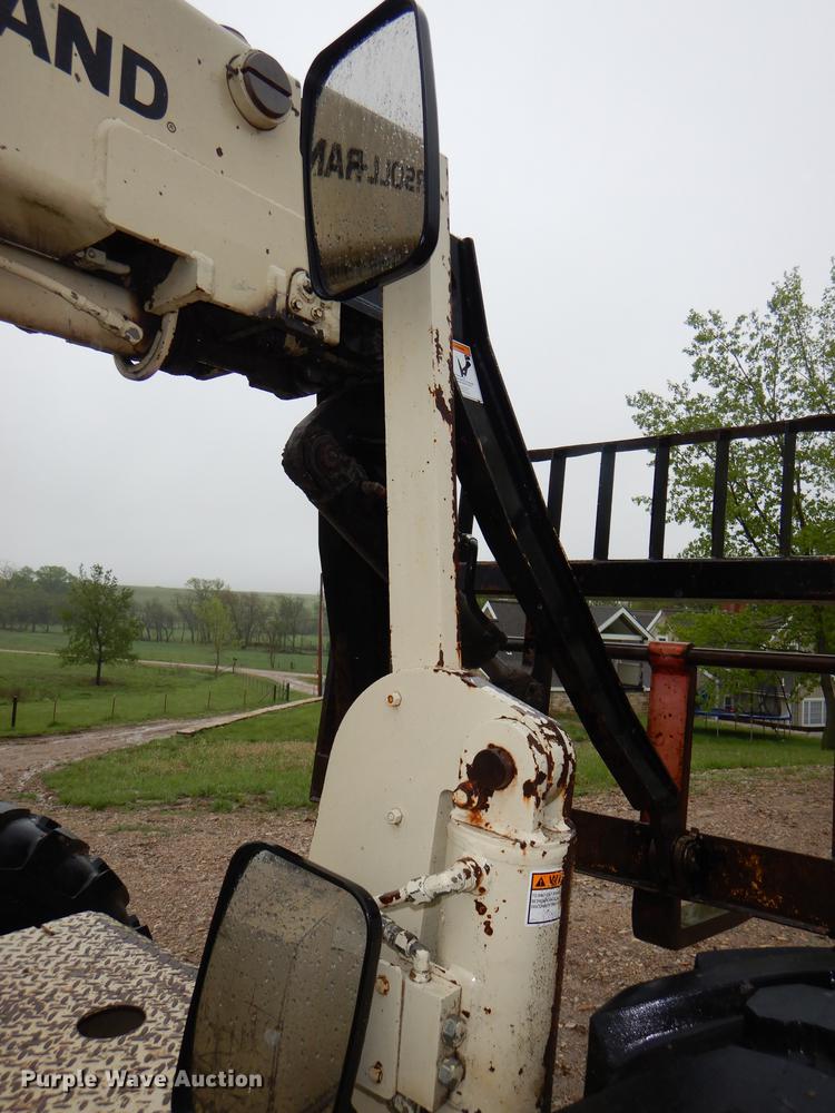 image for item DG1020 Ingersoll Rand VR70 telehandler