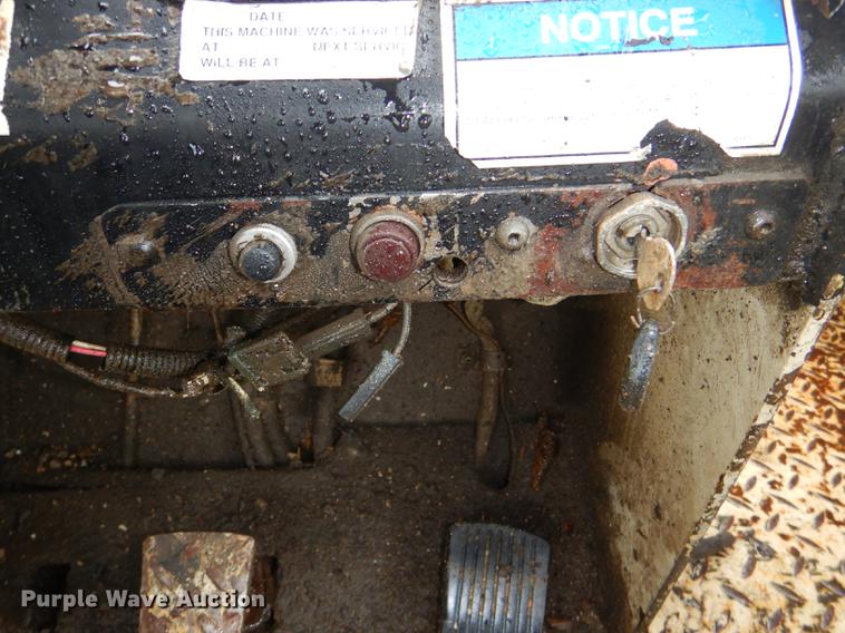 image for item DG1020 Ingersoll Rand VR70 telehandler