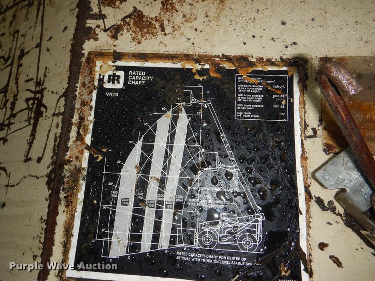 image for item DG1020 Ingersoll Rand VR70 telehandler