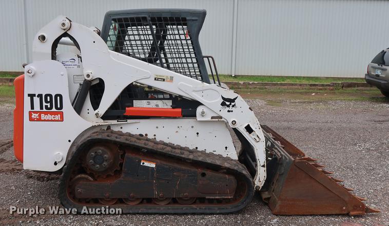 image for item DG3445 2008 Bobcat T190 skid steer