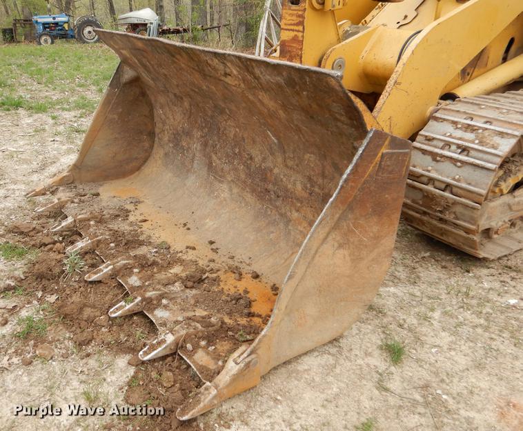 image for item DY9812 2005 Caterpillar 953C track loader