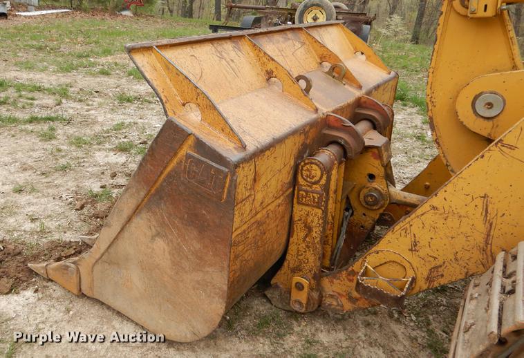 image for item DY9812 2005 Caterpillar 953C track loader