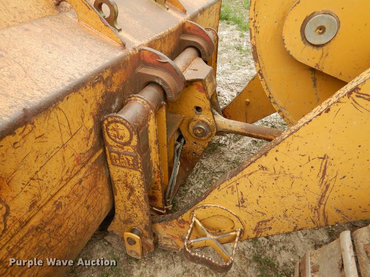 image for item DY9812 2005 Caterpillar 953C track loader