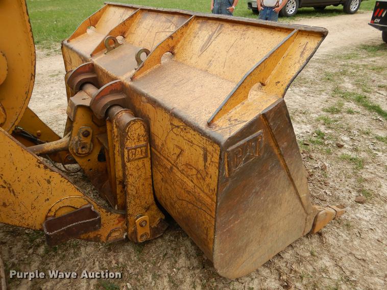 image for item DY9812 2005 Caterpillar 953C track loader