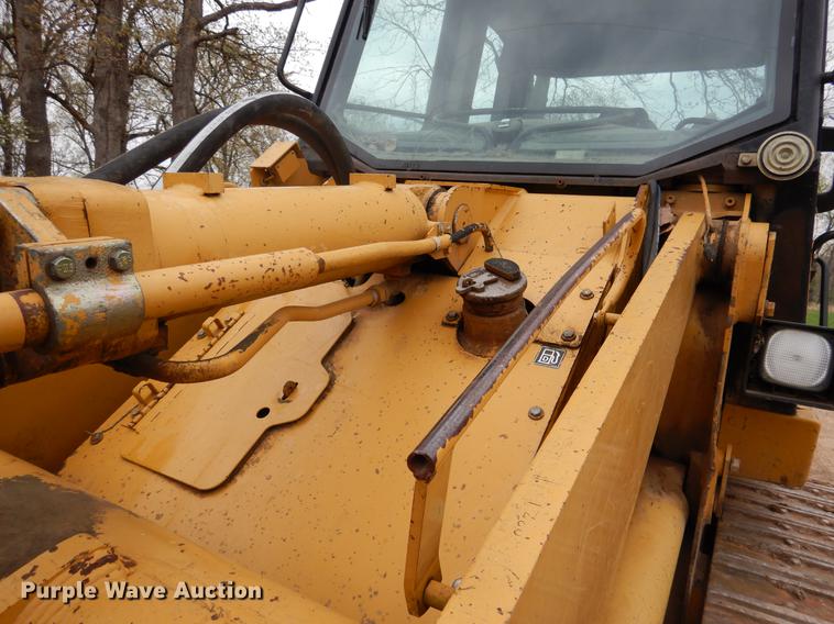 image for item DY9812 2005 Caterpillar 953C track loader