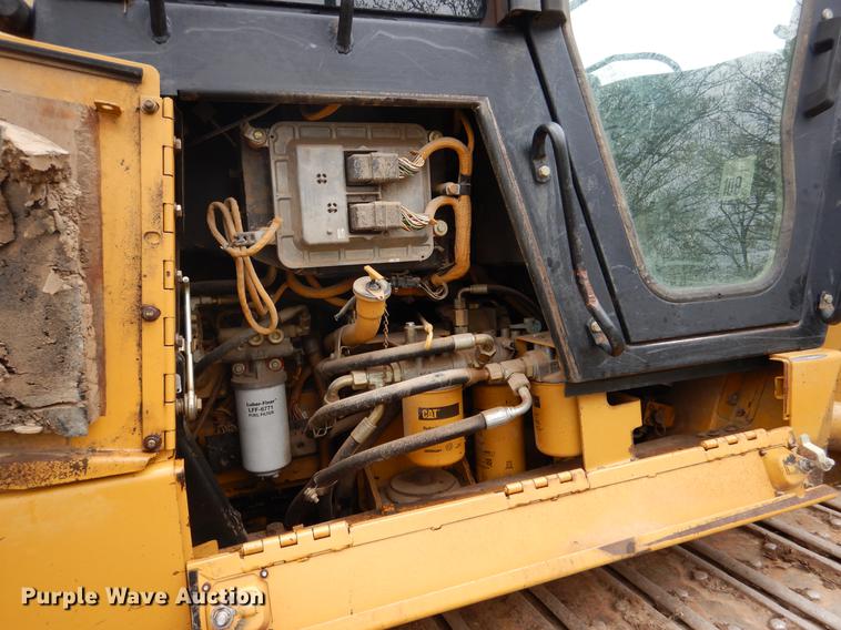 image for item DY9812 2005 Caterpillar 953C track loader