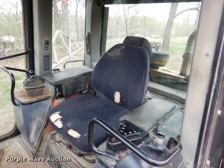 image for item DY9812 2005 Caterpillar 953C track loader