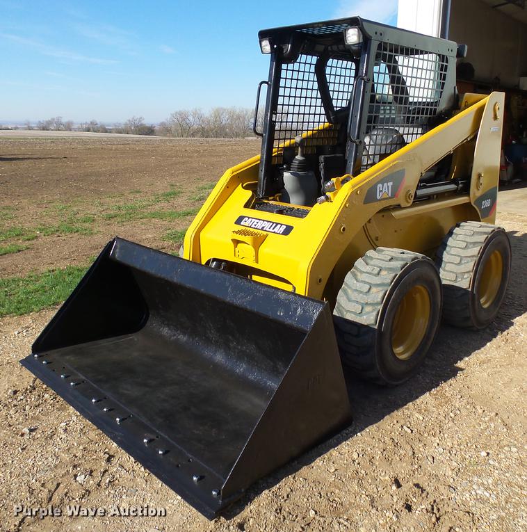 image for item EF9512 2013 Caterpillar 236B3 skid steer