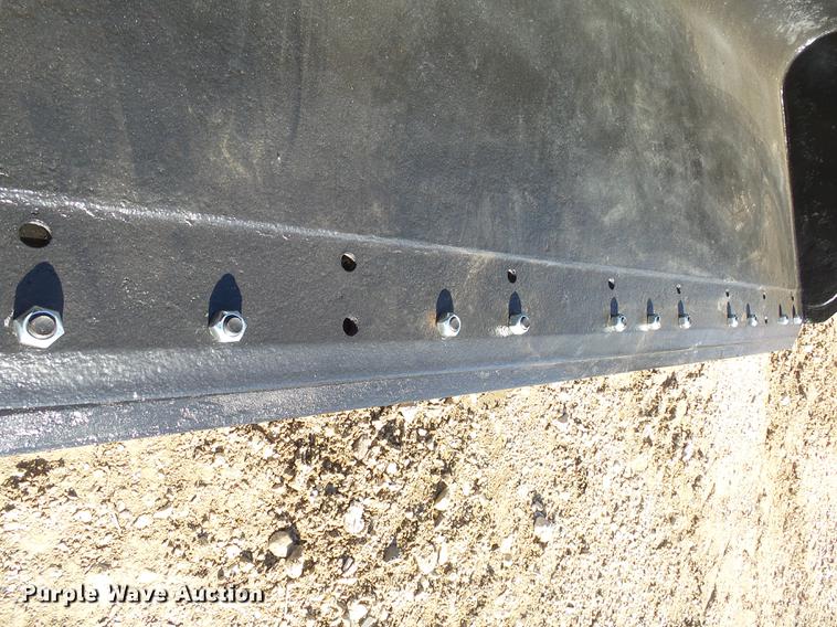 image for item EF9512 2013 Caterpillar 236B3 skid steer