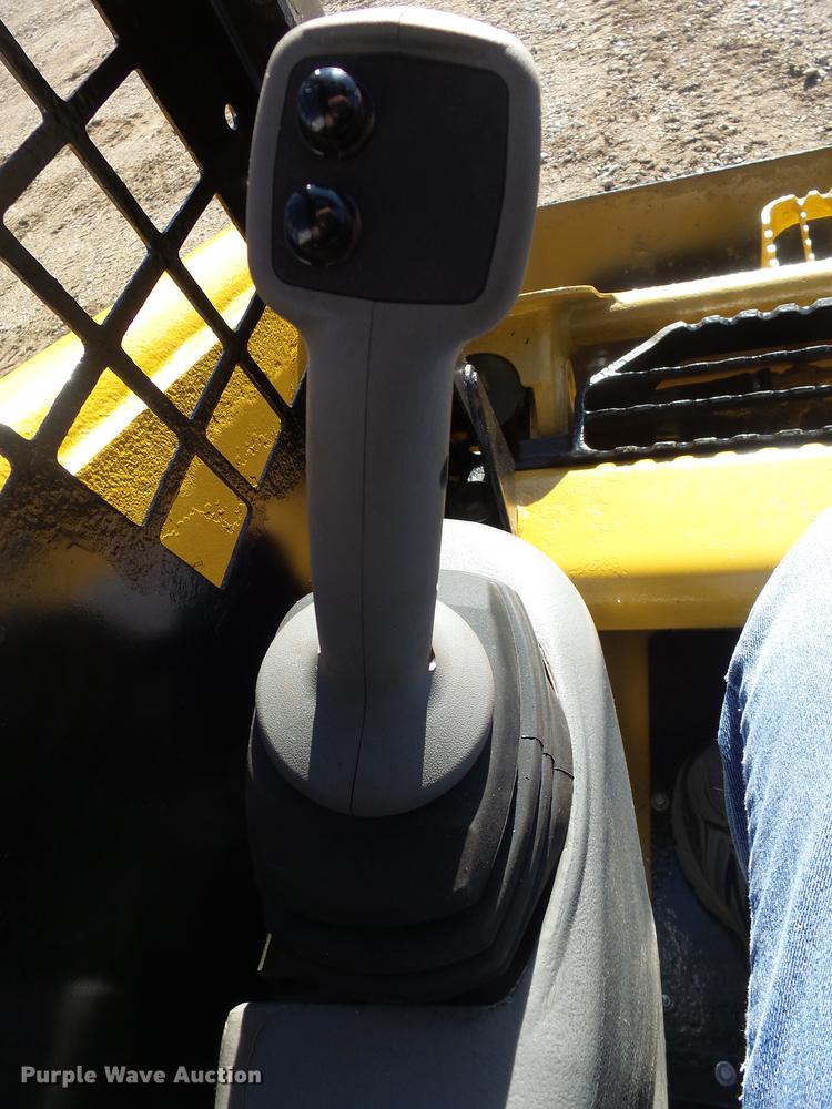 image for item EF9512 2013 Caterpillar 236B3 skid steer