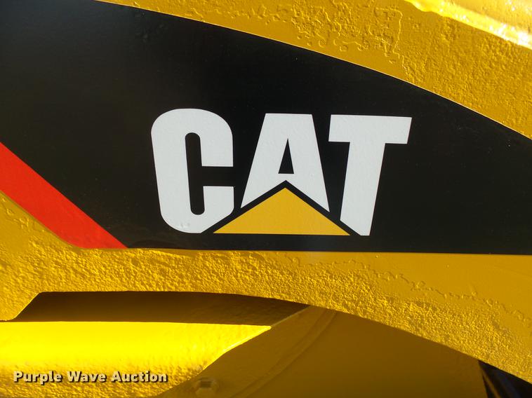image for item EF9512 2013 Caterpillar 236B3 skid steer