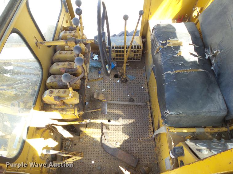 image for item EM9161 1966 Allis Chalmers M100B motor grader