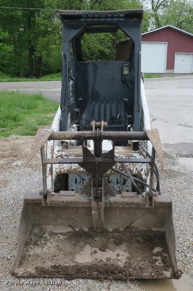 image for item EO9480 1999 Bobcat 453 skid steer