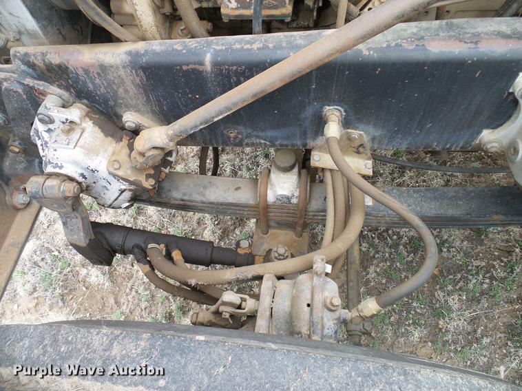 image for item EP9621 1971 Mack RS700L truck cab and chassis