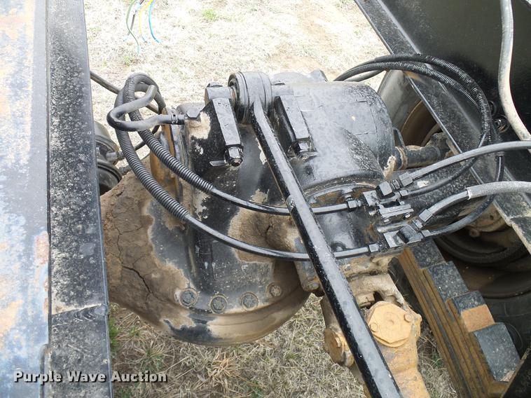 image for item EP9621 1971 Mack RS700L truck cab and chassis