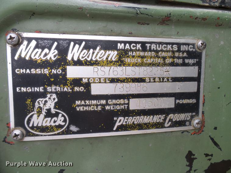 image for item EP9621 1971 Mack RS700L truck cab and chassis