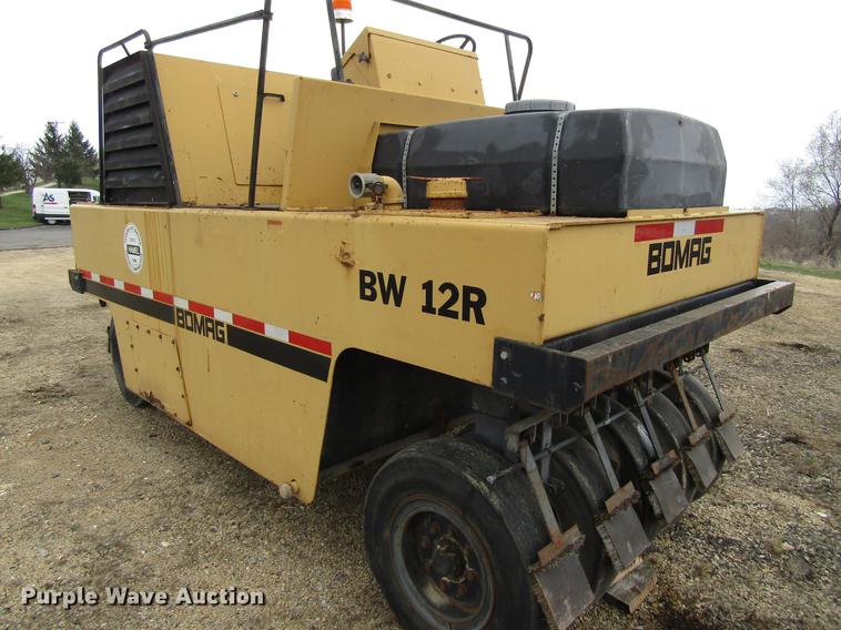 image for item EU9614 Bomag BW12R pneumatic roller
