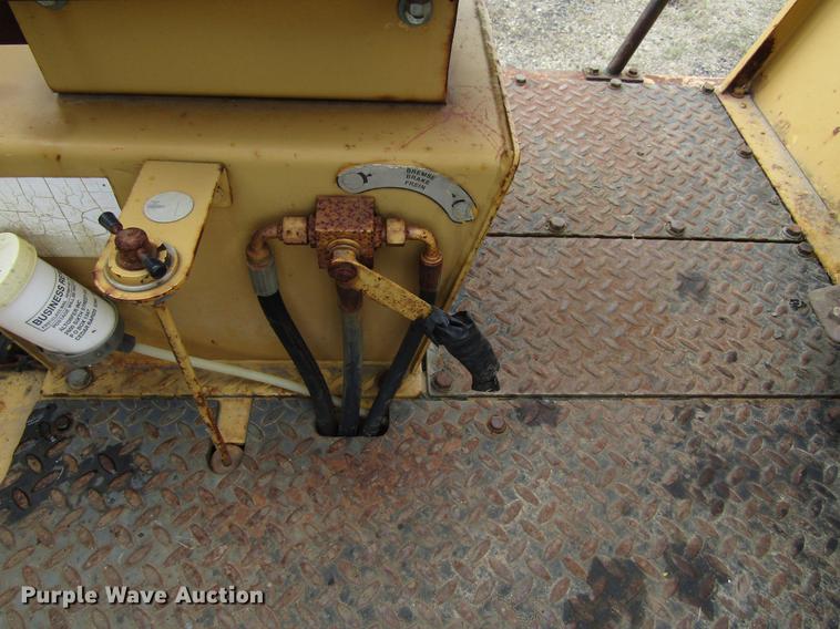 image for item EU9614 Bomag BW12R pneumatic roller