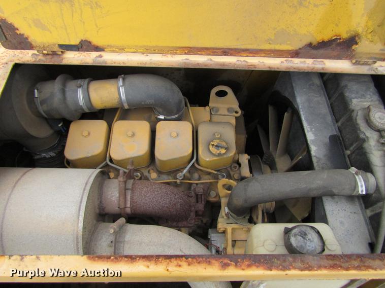 image for item EU9614 Bomag BW12R pneumatic roller