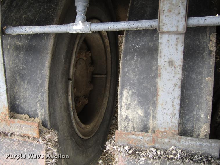 image for item EU9614 Bomag BW12R pneumatic roller