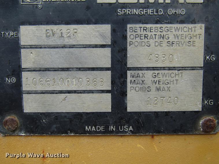 image for item EU9614 Bomag BW12R pneumatic roller