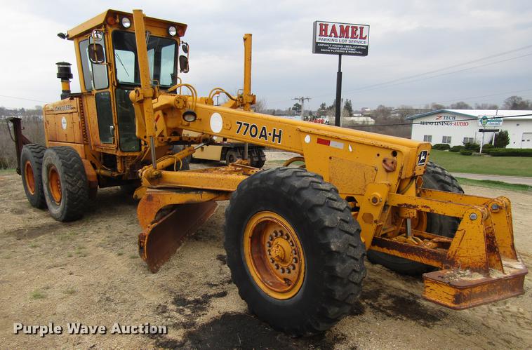 image for item EU9615 1985 John Deere 770AH motor grader