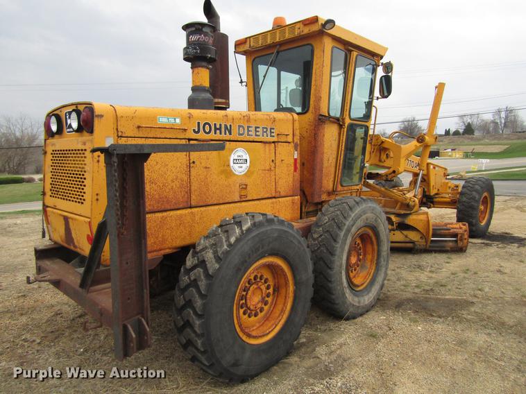 image for item EU9615 1985 John Deere 770AH motor grader
