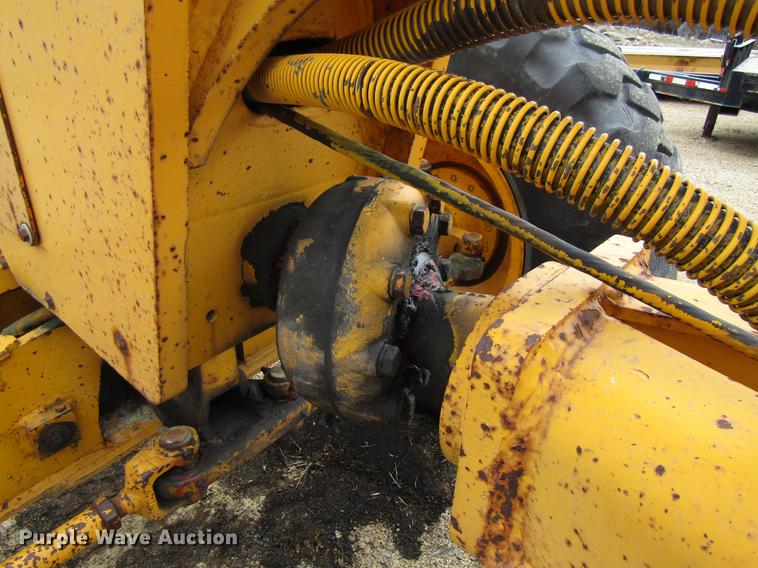 image for item EU9615 1985 John Deere 770AH motor grader