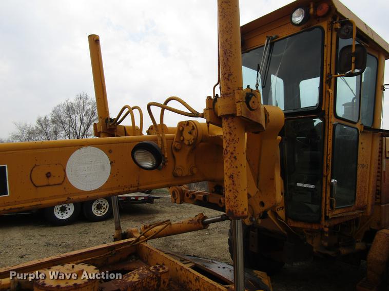 image for item EU9615 1985 John Deere 770AH motor grader