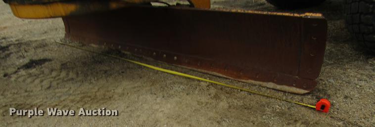 image for item EU9615 1985 John Deere 770AH motor grader