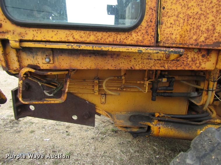 image for item EU9615 1985 John Deere 770AH motor grader