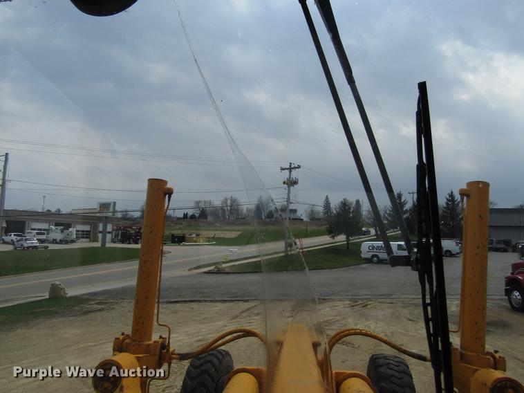 image for item EU9615 1985 John Deere 770AH motor grader