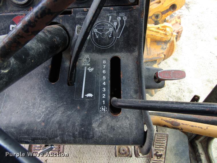 image for item EU9615 1985 John Deere 770AH motor grader