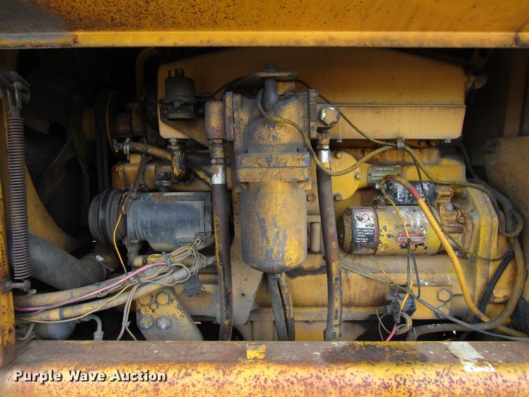 image for item EU9615 1985 John Deere 770AH motor grader